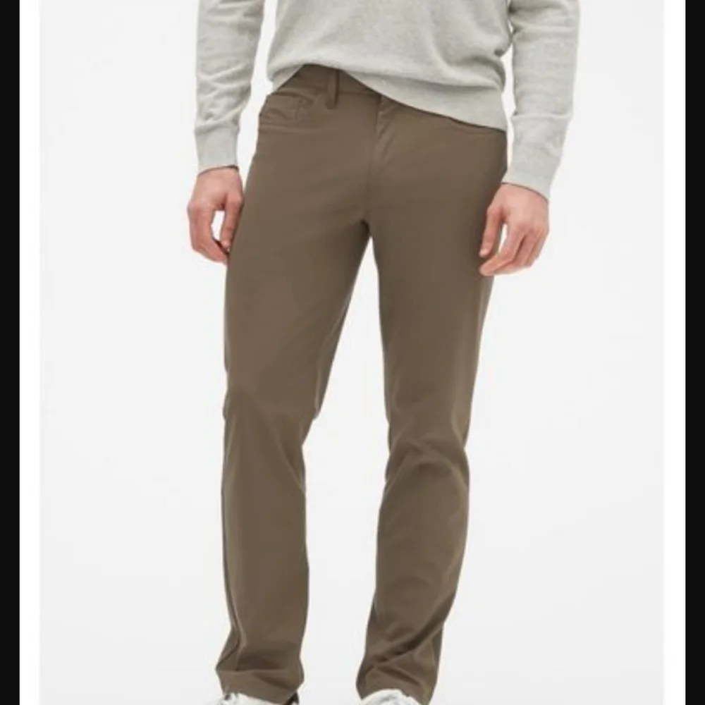 Banana republic Slim fit  5- Pockets Pant